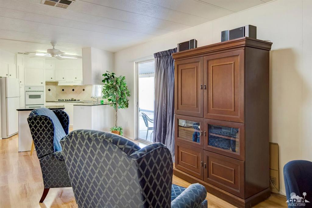 Hidden Springs - Manufactured In Park