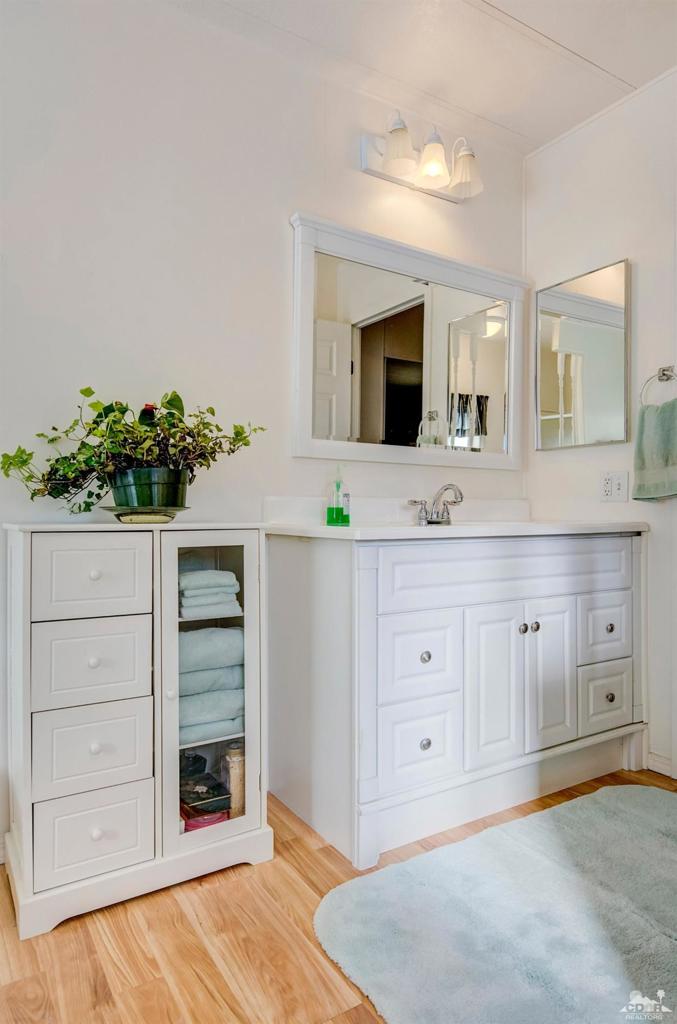 Hidden Springs - Manufactured In Park