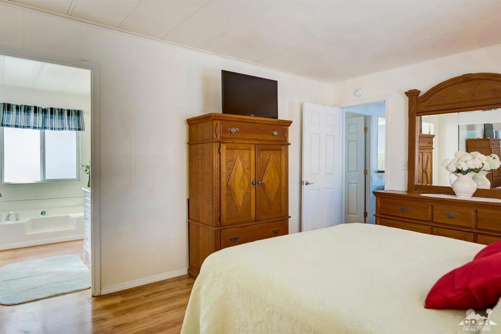 Hidden Springs - Manufactured In Park