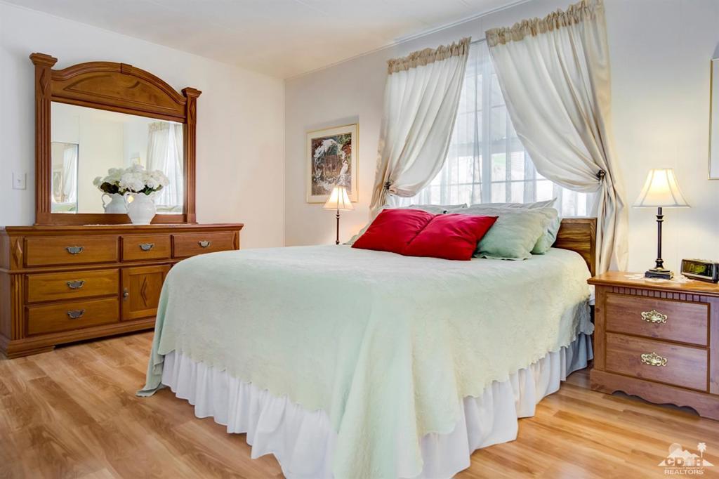 Hidden Springs - Manufactured In Park