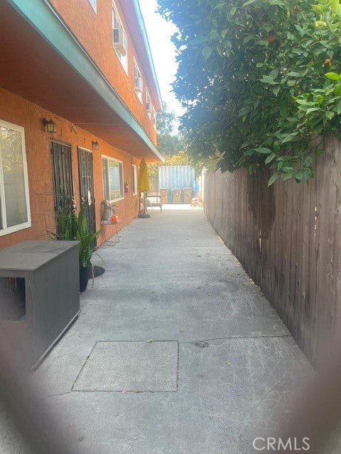 1240 W 19th