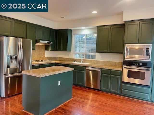 TASSAJREEK - Residential Lease