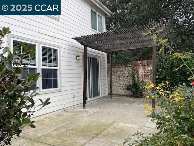 TASSAJREEK - Residential Lease