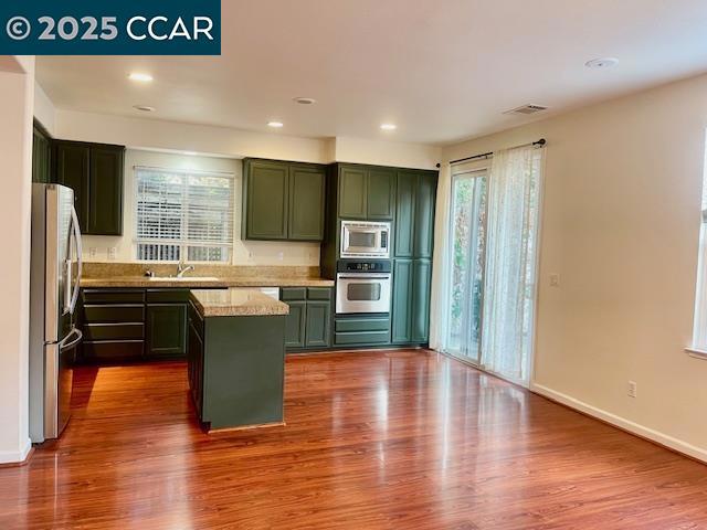 TASSAJREEK - Residential Lease