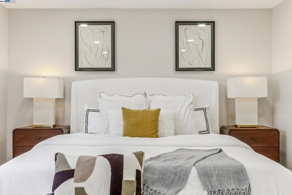 WARM SPRINGS - Residential