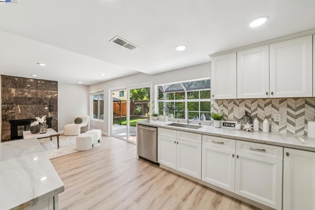 WARM SPRINGS - Residential
