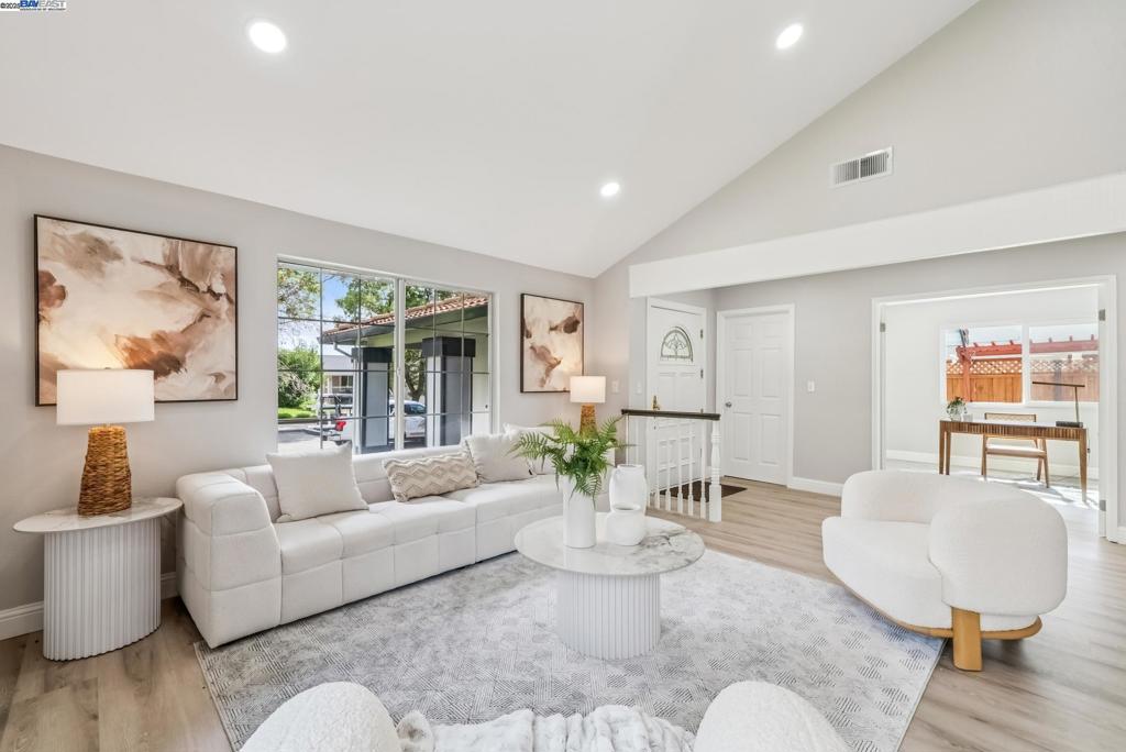 WARM SPRINGS - Residential