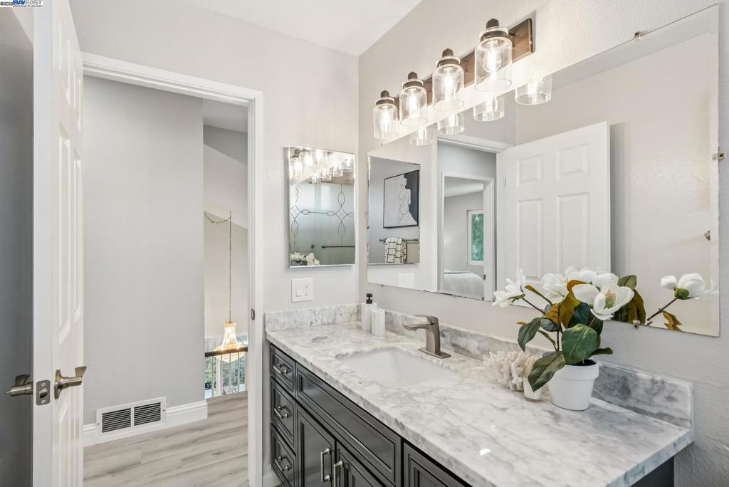 WARM SPRINGS - Residential
