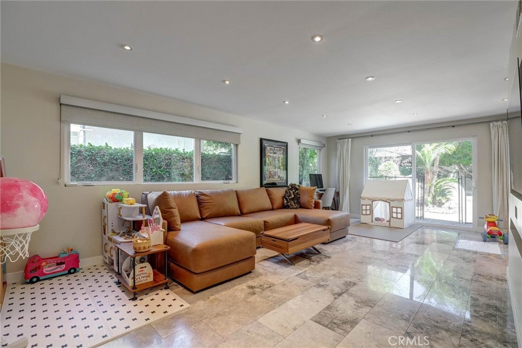 4141 Branford, Huntington Beach CA 92649 - Photo 32