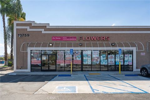 Photo of 10759 Magnolia Avenue #A, Riverside, CA 92505 (MLS # WS25225801) Photo of 10759 Magnolia Avenue #A, Riverside, CA 92505 (MLS # WS25225801)
