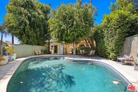 Photo of 1246 N Genesee Avenue, West Hollywood, CA 90046 (MLS # 25570931) Photo of 1246 N Genesee Avenue, West Hollywood, CA 90046 (MLS # 25570931)