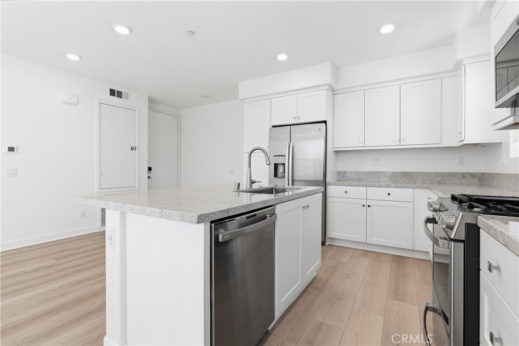 Properties 3 1301 Lasso Way 201