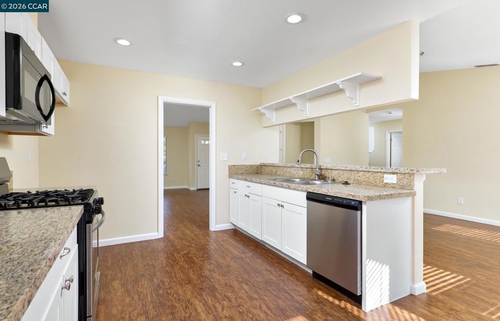 8600 Luciano Ct
