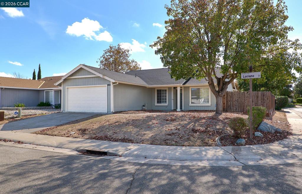 8600 Luciano Ct