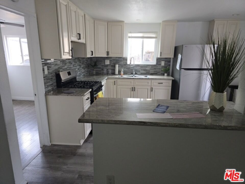 1055 W 104th Street
