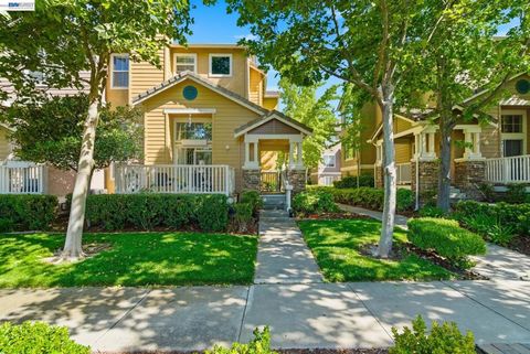 Photo of 4731 Mangrove Dr DR, Dublin, CA 94568 (MLS # 41133525)