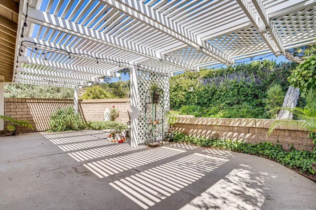 La Jolla, California 92037, United States, 3 Bedrooms Bedrooms, ,2 BathroomsBathrooms,Residential,Coming Soon,78001