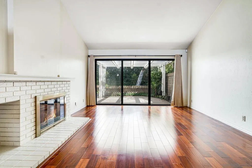 La Jolla, California 92037, United States, 3 Bedrooms Bedrooms, ,2 BathroomsBathrooms,Residential,Coming Soon,78001