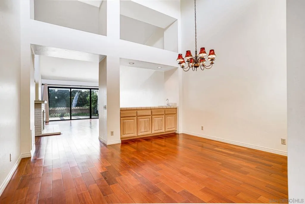 La Jolla, California 92037, United States, 3 Bedrooms Bedrooms, ,2 BathroomsBathrooms,Residential,Coming Soon,78001