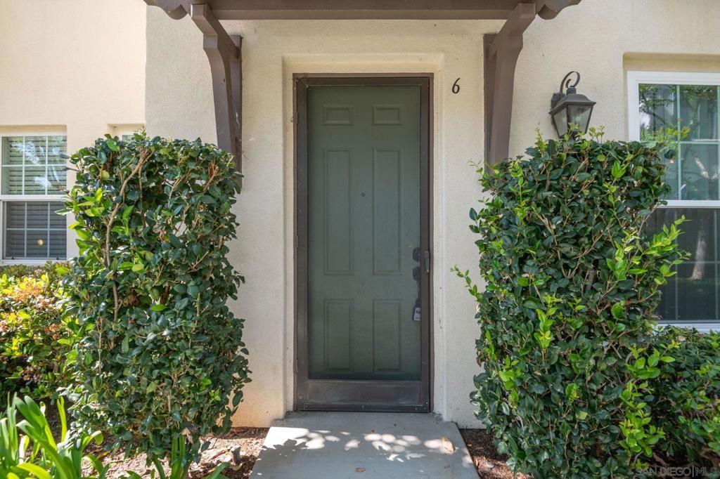 Photo of 6 taquitz, Irvine, CA 92602 (MLS # 260007960SD)