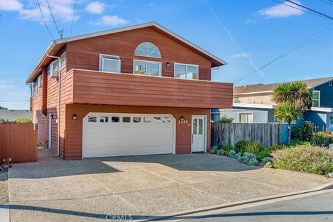 Photo of 2559 Greenwood Ave, Morro Bay, CA 93442 (MLS # SC25265294)