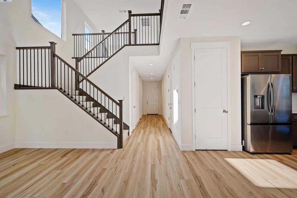 FAIRFIELD - Residential