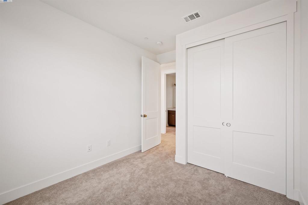 FAIRFIELD - Residential