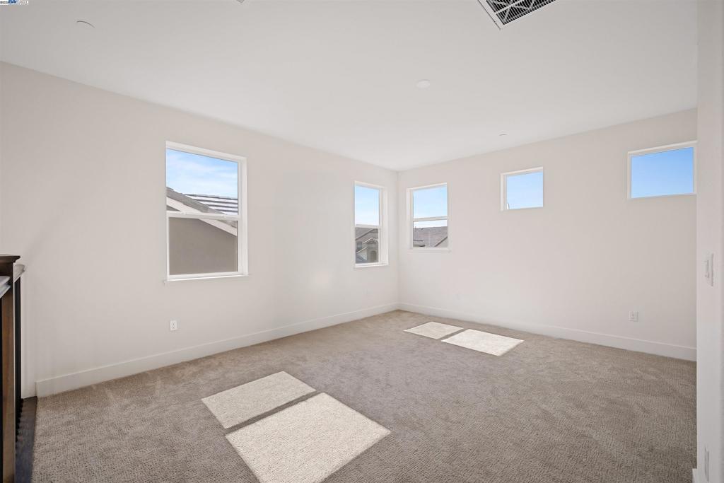 FAIRFIELD - Residential