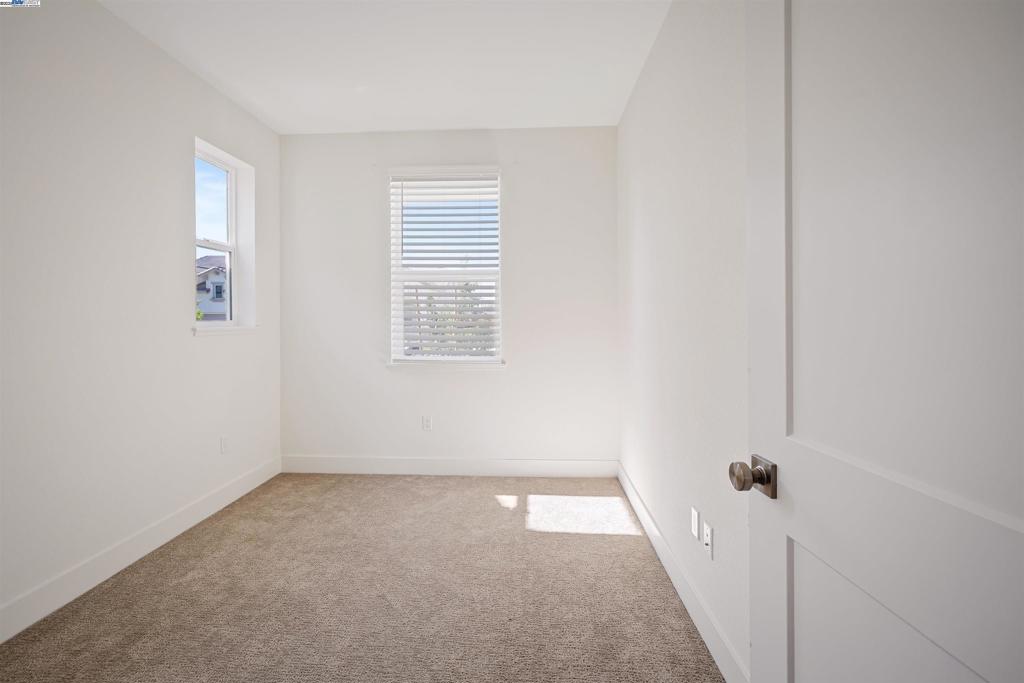 FAIRFIELD - Residential
