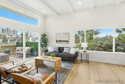 4020 La Jolla Village Dr, La Jolla, CA 92037 - MLS#: 260002177SD