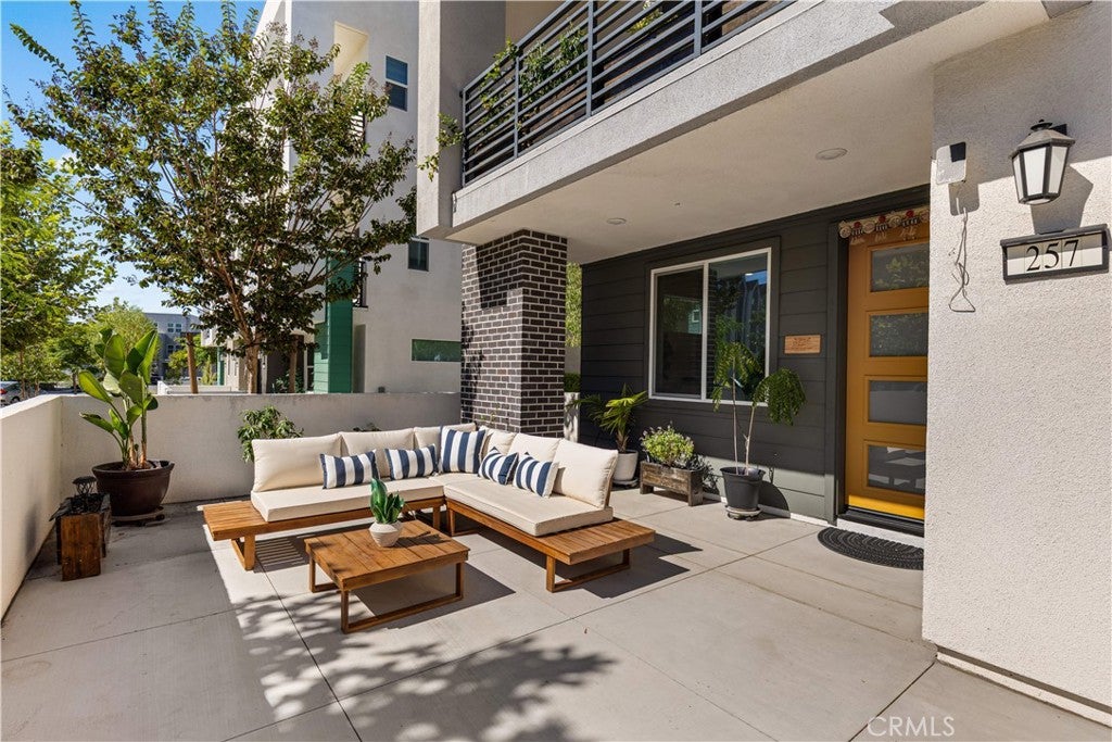 Properties 3 257 Sash