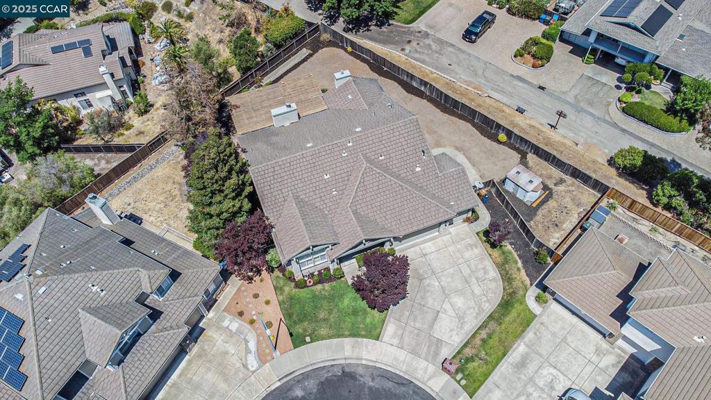 BRITTANY HILLS - Residential