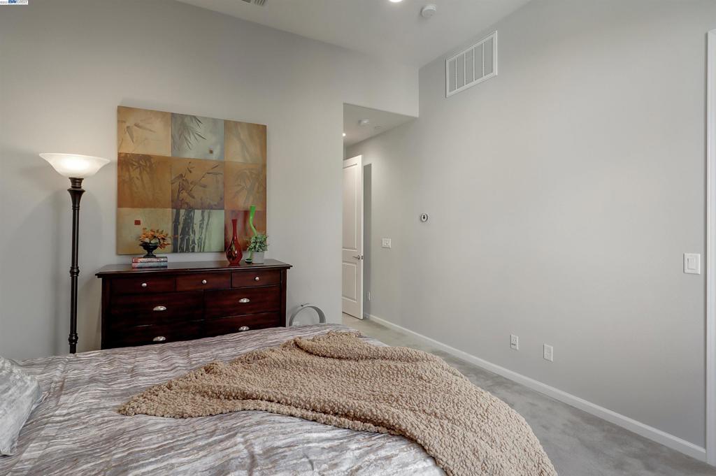 Stunning, contemporary three-story townhouse style condo, the Residence One provide the perfect space for entertainment and daily lifestyle. The inspiring kitchen designs offer slab countertops w/ full backsplash and food preparation center island with storage and seating at bar, walk-in pantry and convenient access to a covered outdoor deck. Whirlpool stainless steel appliances, sink and tankless water heater. Low-E vinyl dual pane windows brighten the home. Living room offer laminated floor, ceiling fan and recessed LED lighting throughout the condo. Amazing owner's suites includes a spa-like bath w/ a walk-in closet, dual sink & oversized shower. Easy access to bart station, restaurant and shops.