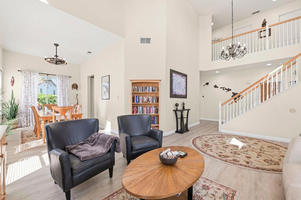 582 Chesterfield Circle