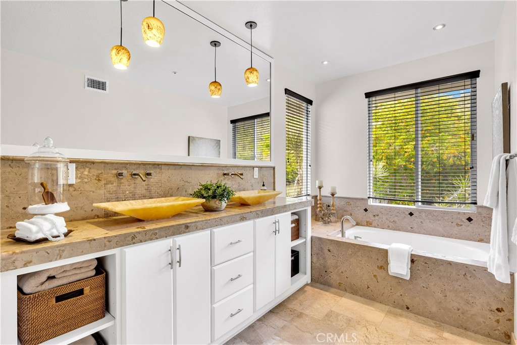 Harbor Ridge (HARR) - Residential