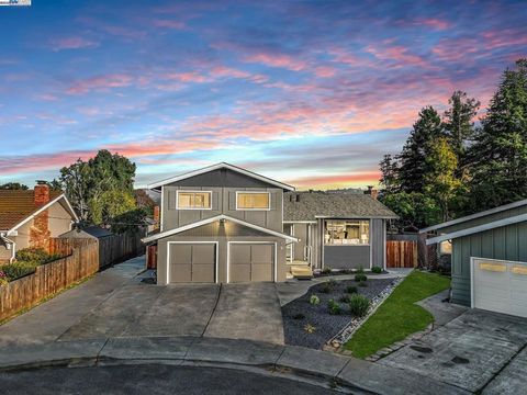 1933 Riverbank Castro Valley CA 94546