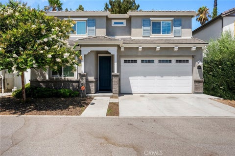 Photo of 15607 W Lilli Way, Van Nuys, CA 91406 (MLS # SR26173361)