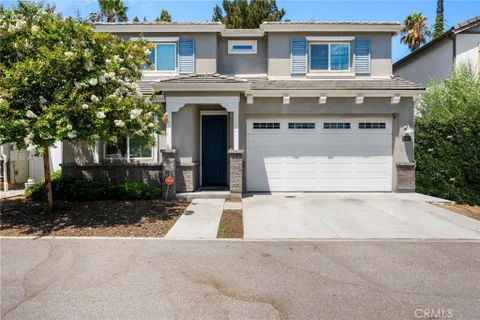 MLS: SR26173361