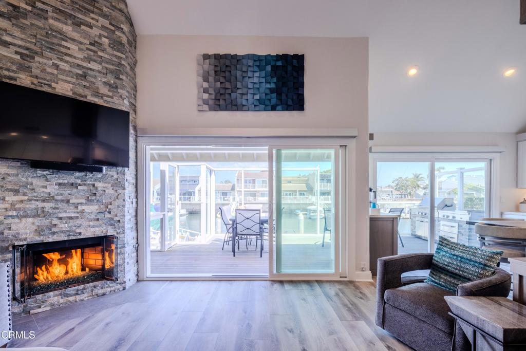 Mandalay Bay 1 - 190401 - Residential Lease