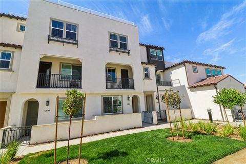 Photo of 1322 Cantada Court, El Cajon, CA 92019 (MLS # OC26007687)