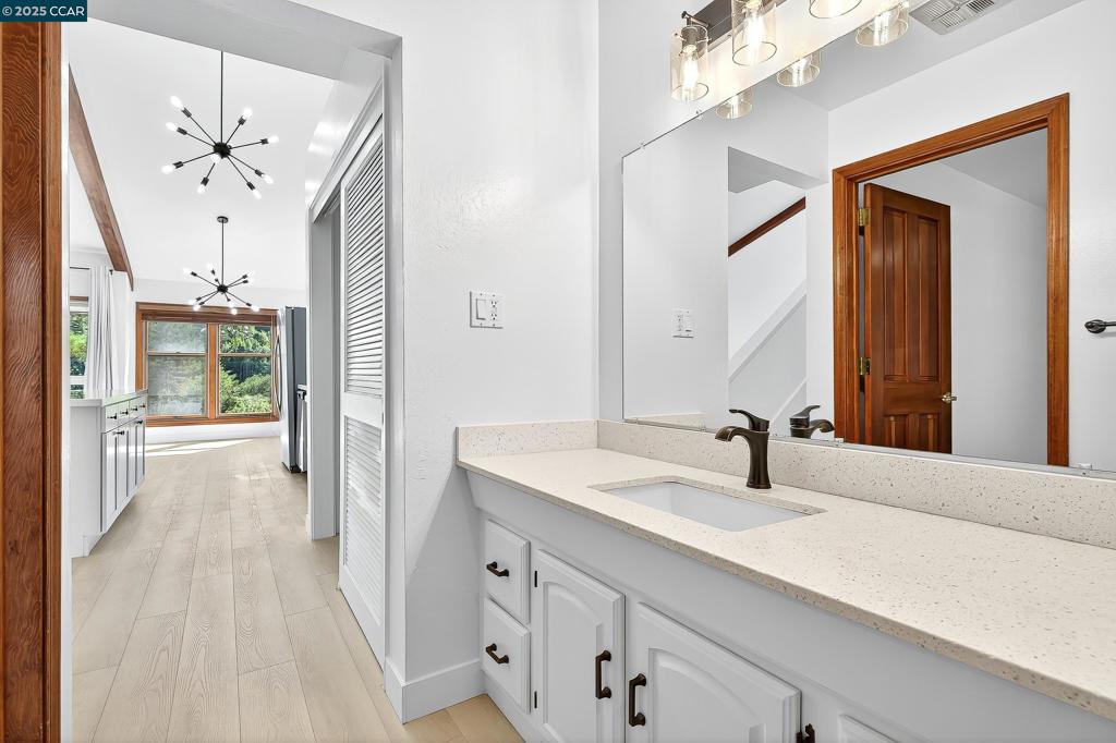 MORAGA TERRACE - Residential