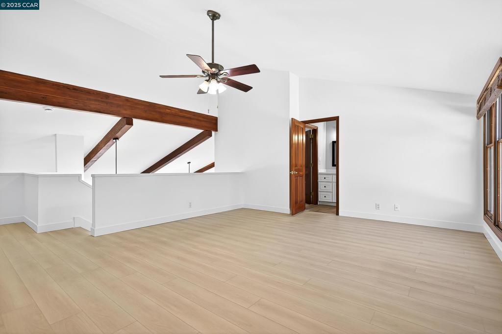 MORAGA TERRACE - Residential
