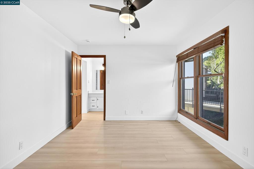 MORAGA TERRACE - Residential