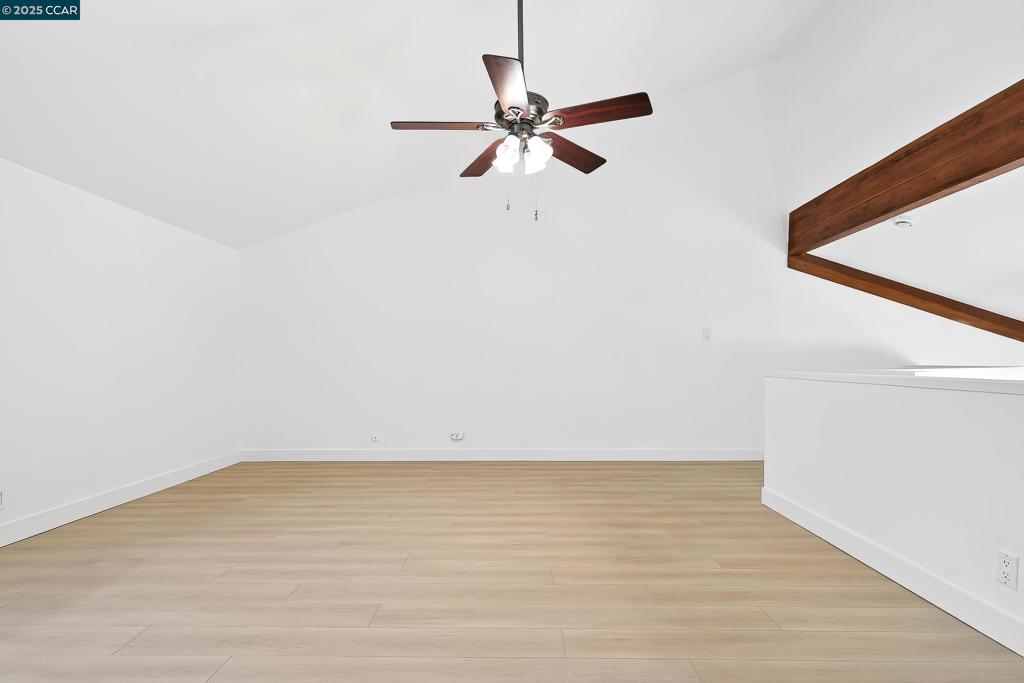 MORAGA TERRACE - Residential