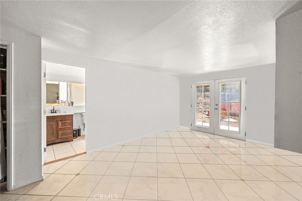 Valley Center - Residential