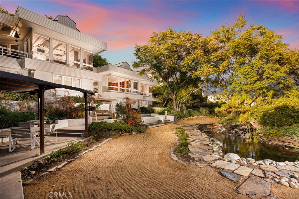 Photo of 31561 Peppertree Bend Bnd, San Juan Capistrano, CA 92675 (MLS # OC25269364)