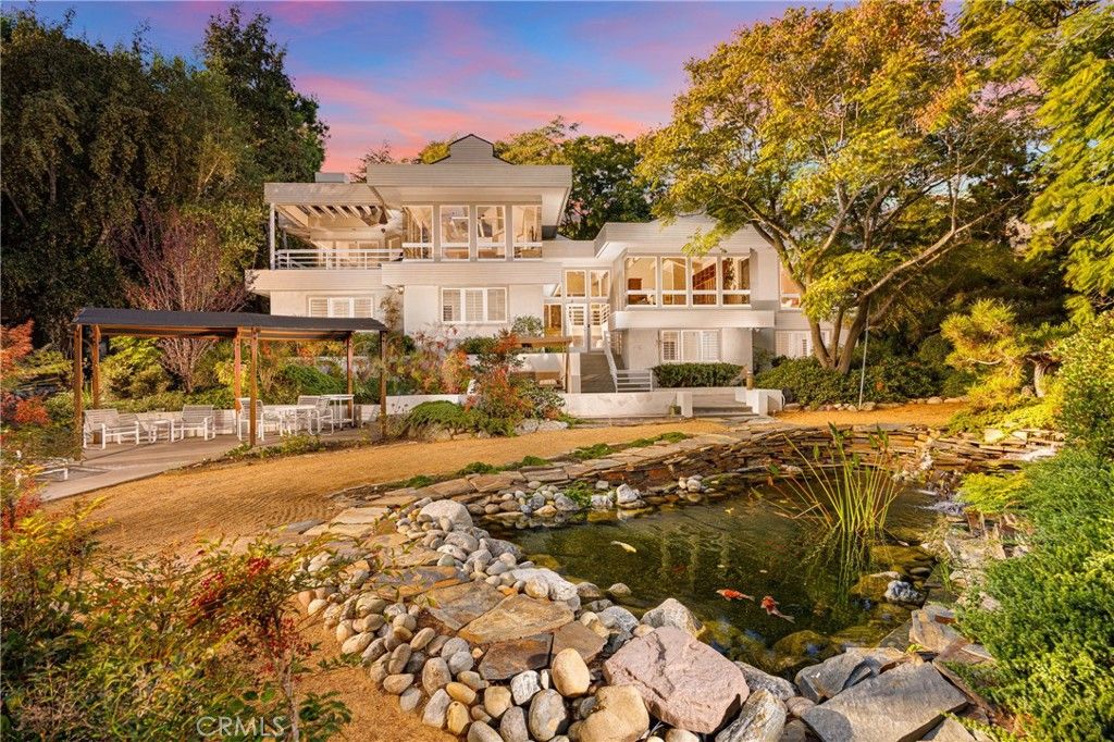 Photo of 31561 Peppertree Bend Bnd, San Juan Capistrano, CA 92675 (MLS # OC25269364)