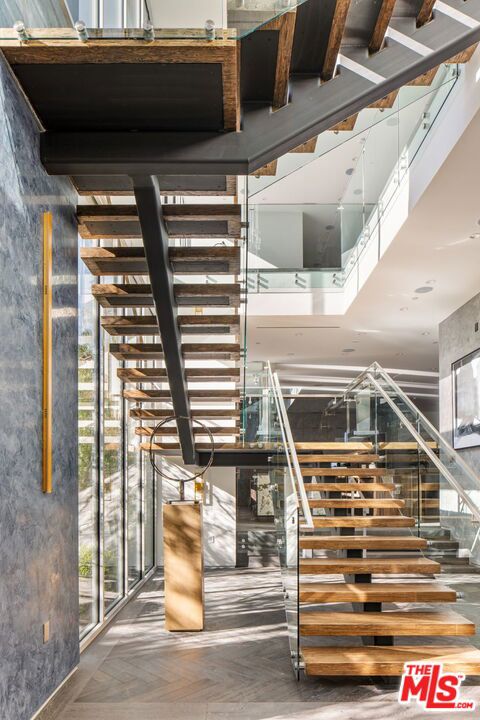 1116 Chantilly Road