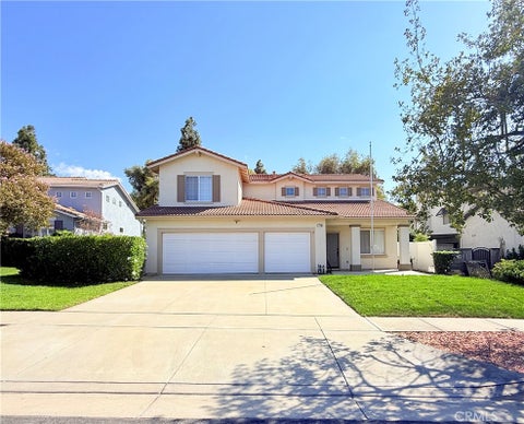 Photo of 710 Redondo Lane, Corona, CA 92882 (MLS # AR26209564)