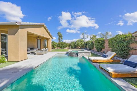 43402 Hazelton Lane Indio CA 92203